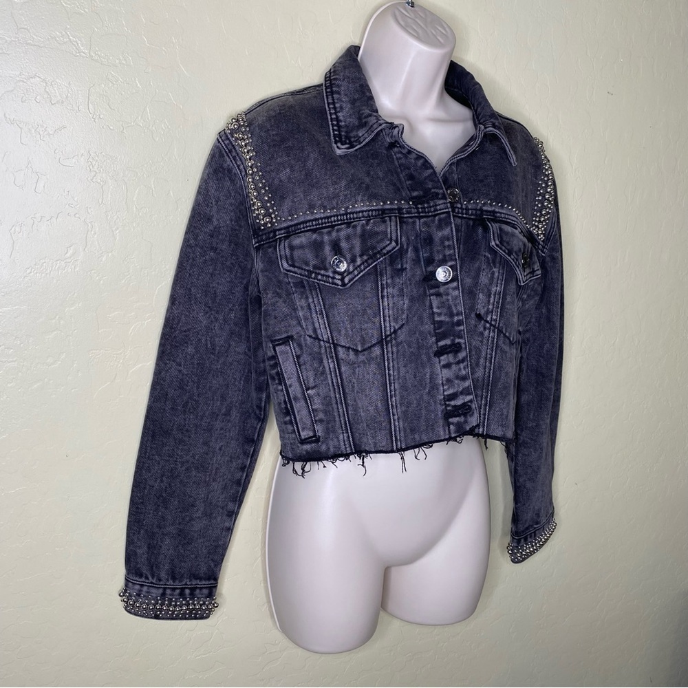 Forever 21 Premium Black Distressed Denim Studded Jacket Size S - Picture 15 of 16